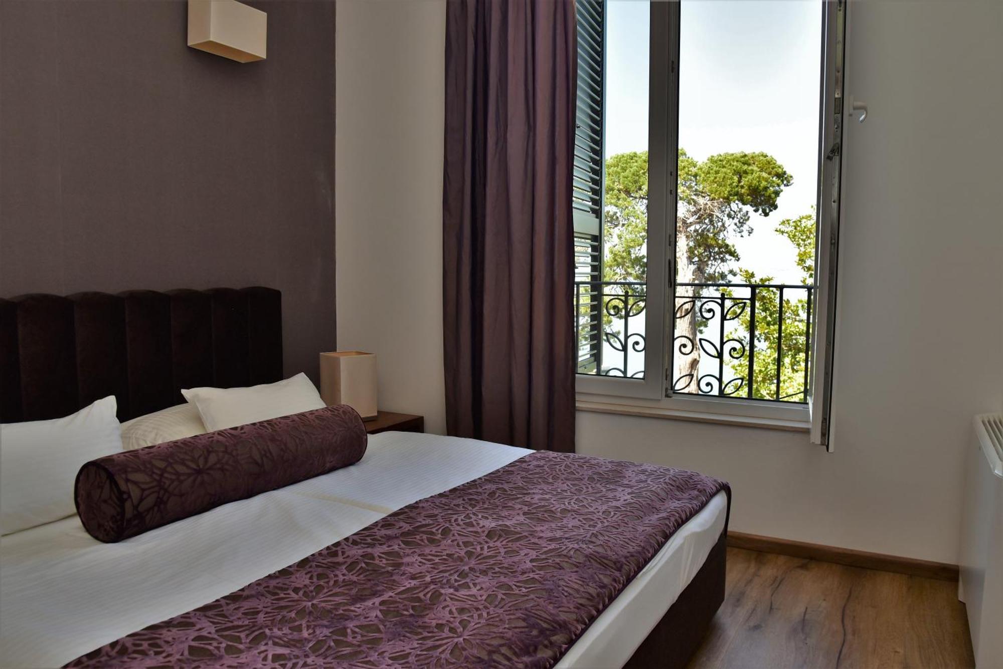 Hotel Lipa Postira Kültér fotó