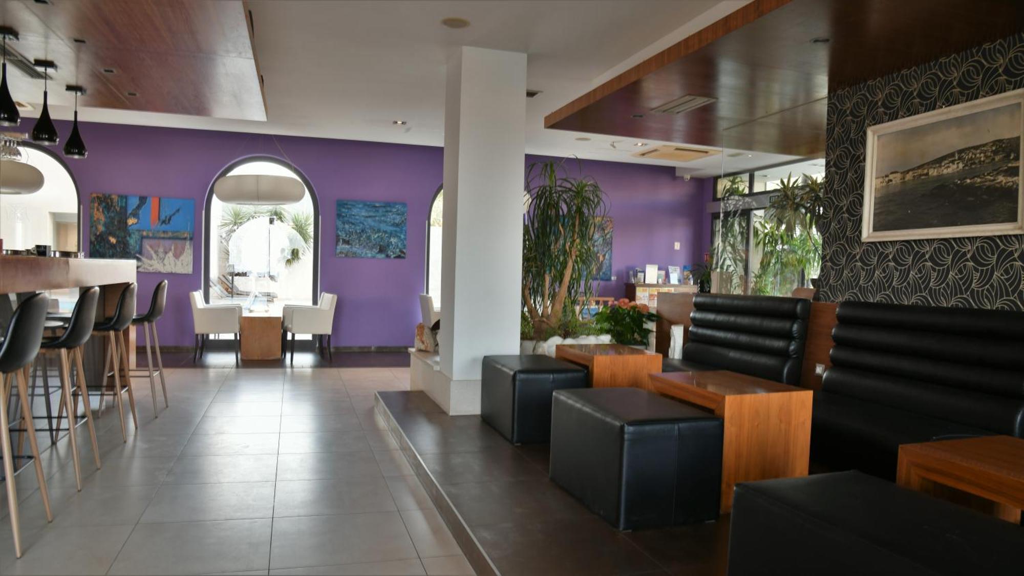 Hotel Lipa Postira Kültér fotó