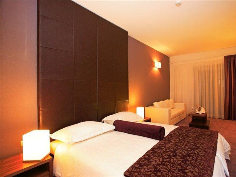 Hotel Lipa Postira Kültér fotó